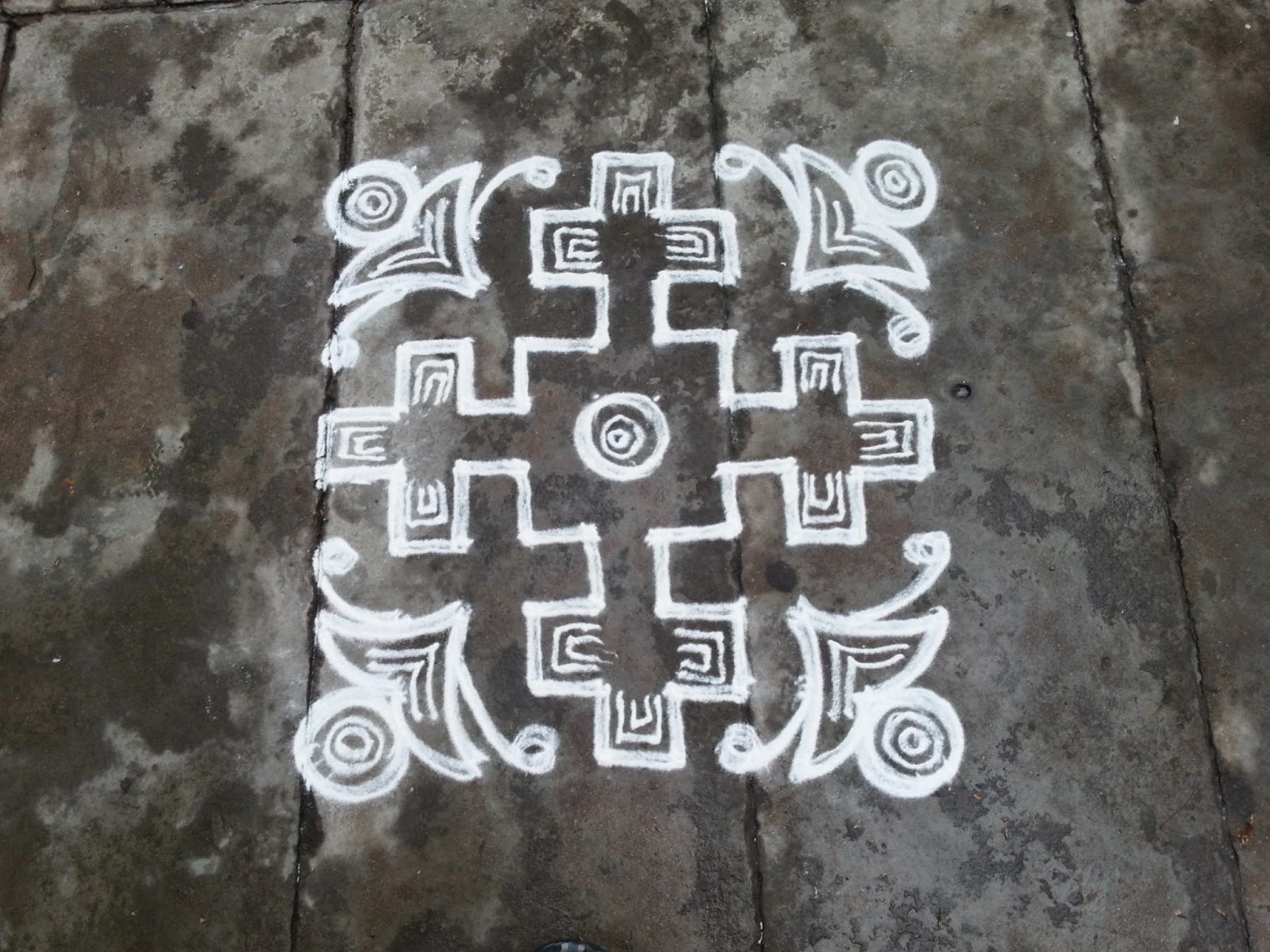 Rangoli designs/Kolam [S.No 127] 1010 Pulli Flower Kolam